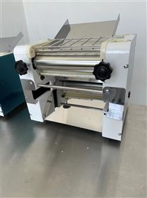 300型面条机